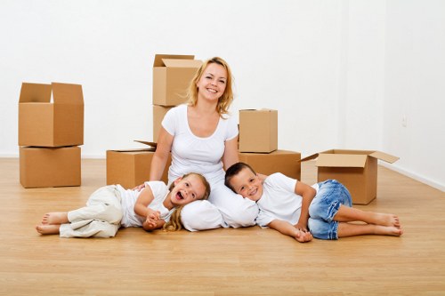 Temporary storage units in Mertonpark for flexible space needs