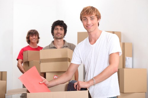 Cubic-yard pricing explained for household and business storage